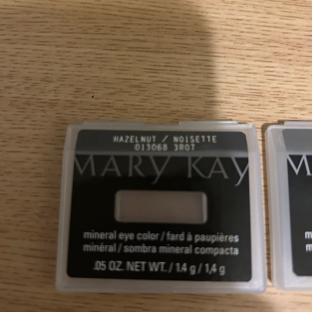 Mary Kay Brown Eyeshadow Palette